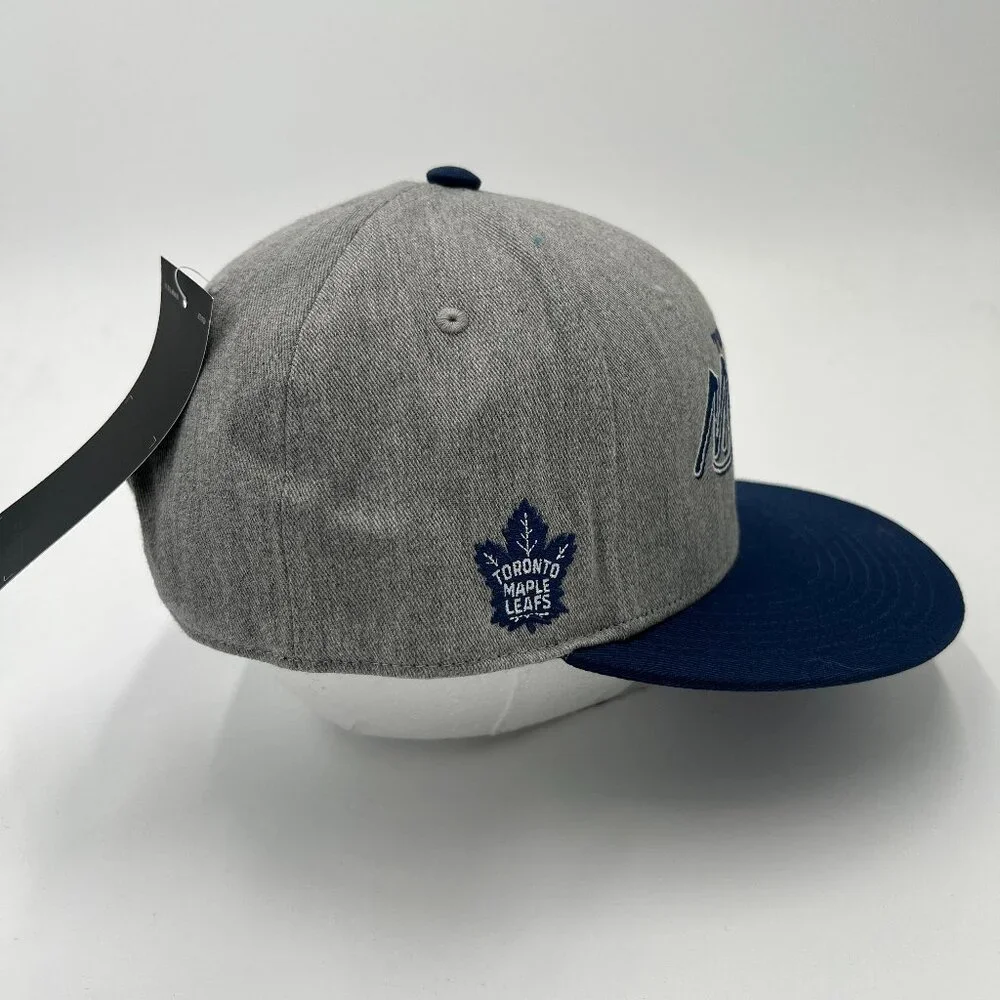 Vintage Adidas Mens Gray NHL‎ Toronto Maple Leafs Flat Brim Snapback Hat Cap NWT